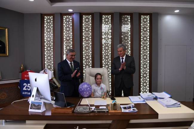 Çocuklar Bayram Neşesini Manas’ta Yaşadı